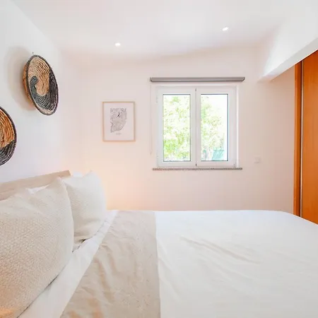 Casa Colmeia - Charming 2-bedroom *