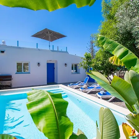 Casa Colmeia - Charming 2-bedroom Holiday home