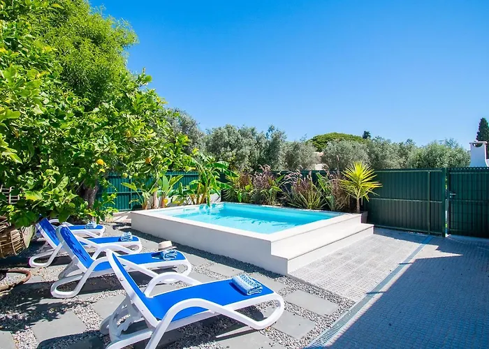 Vakantiehuis Casa Colmeia - Charming 2-bedroom Carvoeiro (Lagoa)