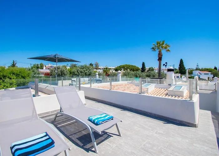 Casa Colmeia - Charming 2-bedroom